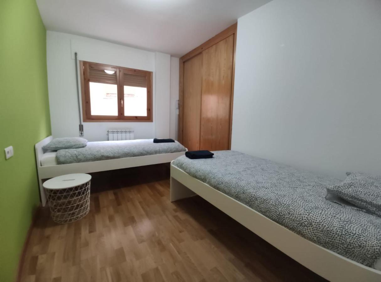 Apartamento Miral21 Хака Екстер'єр фото